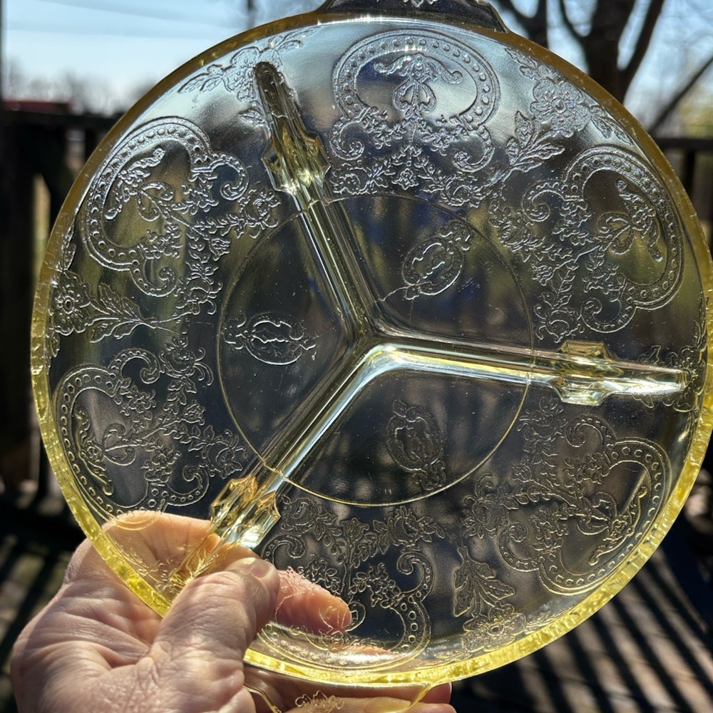 Indiana Glass #612 divided relish dish